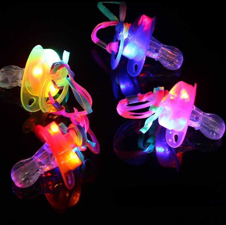 Glow Sticks Survival - 500 pièces LED clignotant sucette sifflet