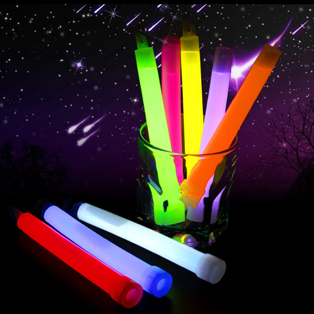 Bâtons Lumineux Militaires de  - Glow Sticks Survival avis et prix